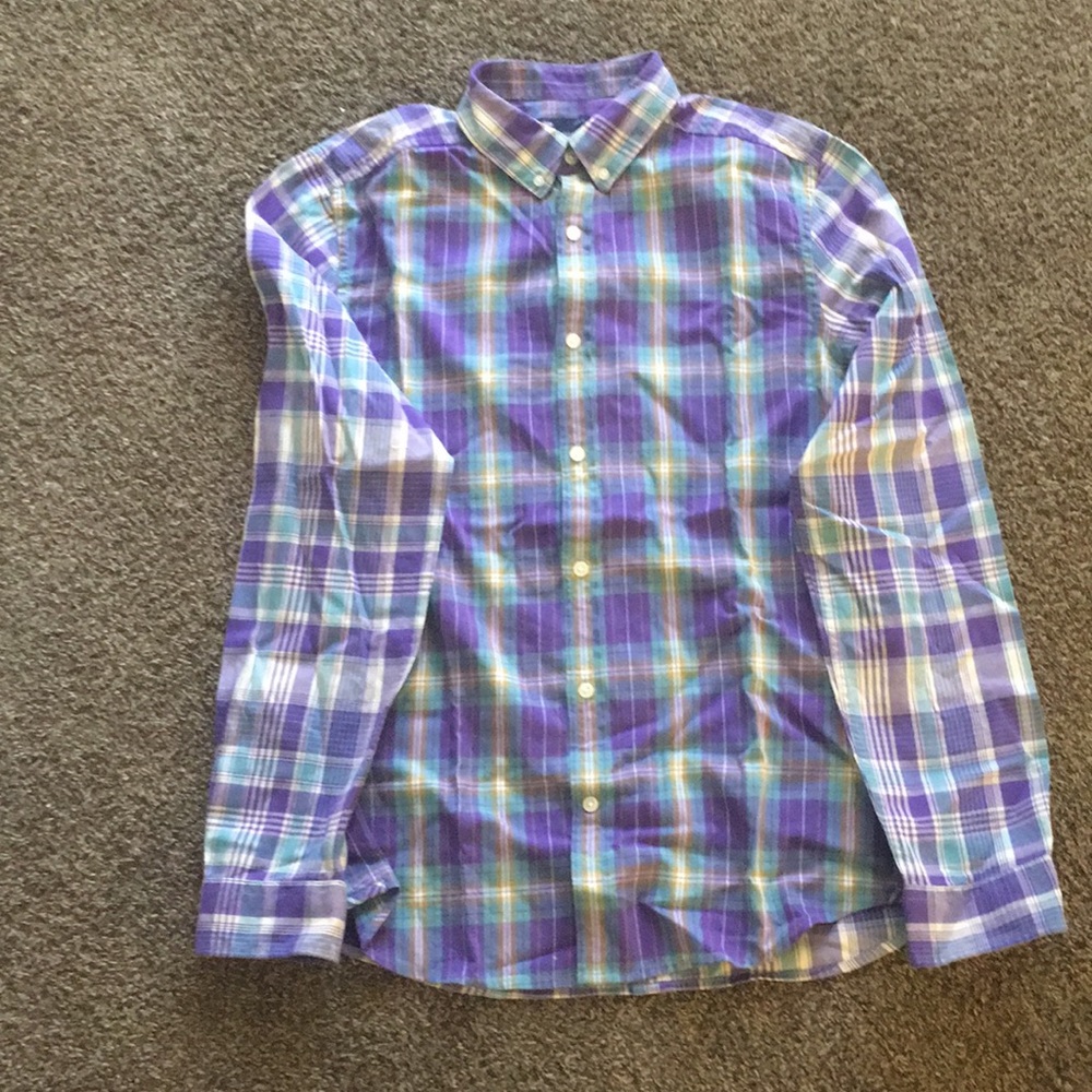 Purple GAP Long Sleeve Button Down Size Medium